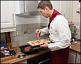 Helge steker