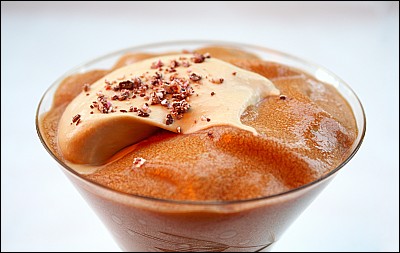 Kaffeskummet er robust nok til at kremen holdes oppe.